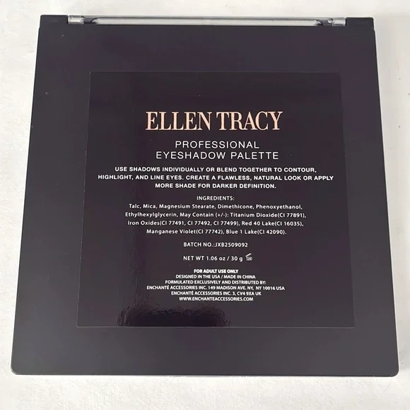 Ellen Tracy Professional Eyeshadow Palette - Picture 4 of 4